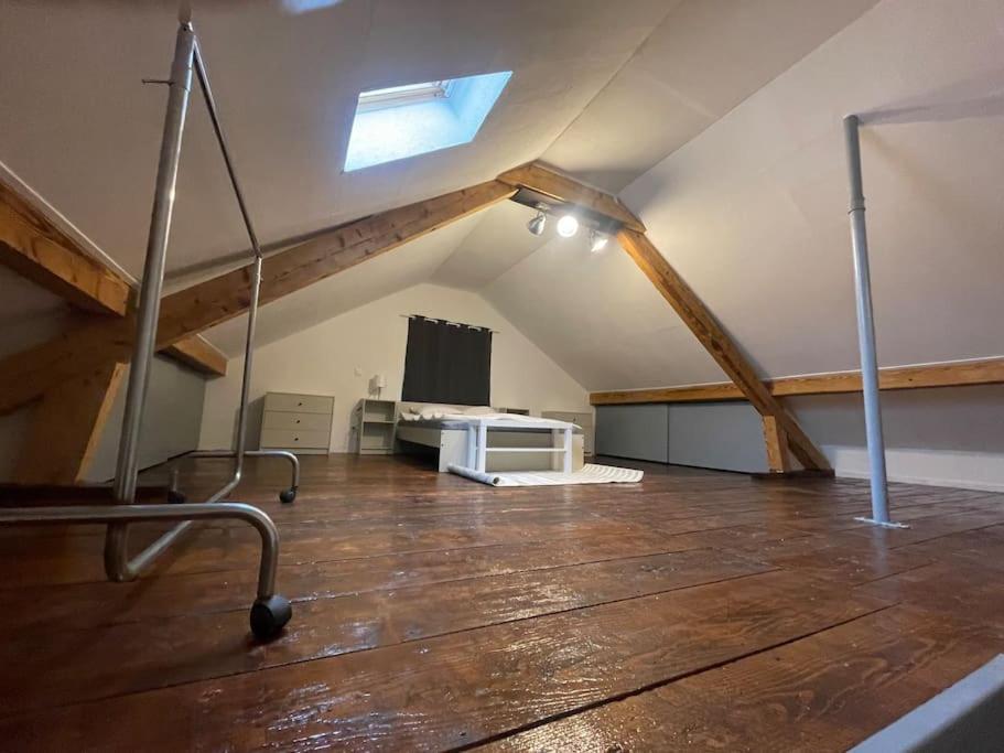 Charmante Maison Mitoyenne Villa Broc Luaran gambar